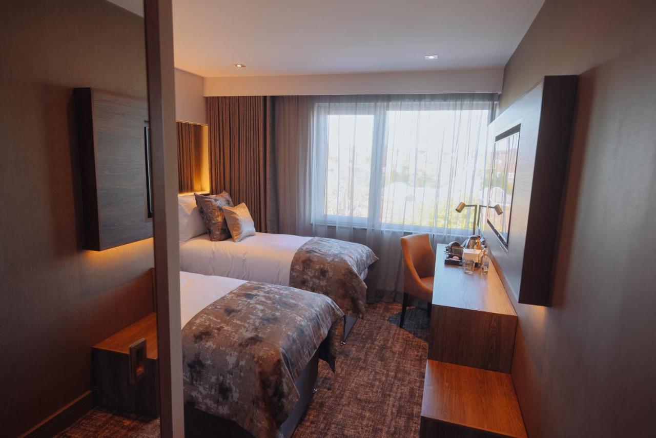 The Redhurst Hotel Glasgow Giffnock Eksteriør billede