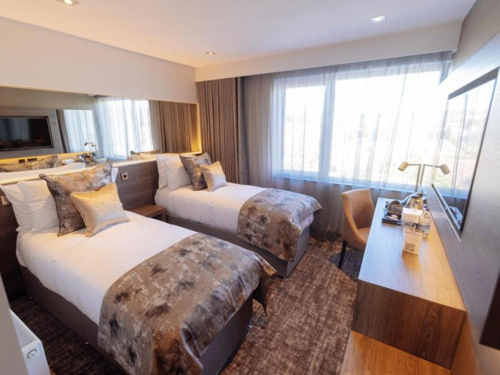 The Redhurst Hotel Glasgow Giffnock Eksteriør billede