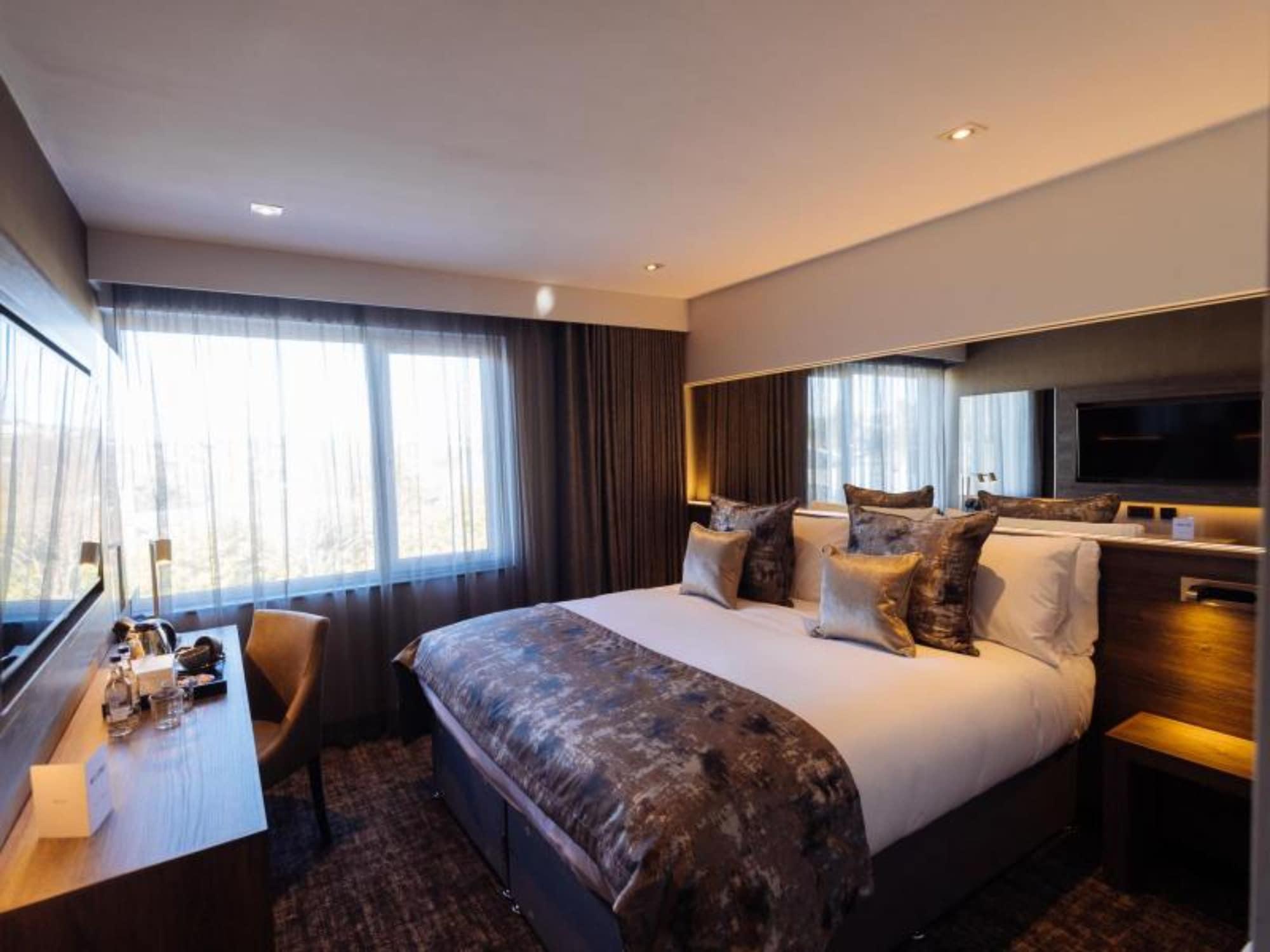 The Redhurst Hotel Glasgow Giffnock Eksteriør billede