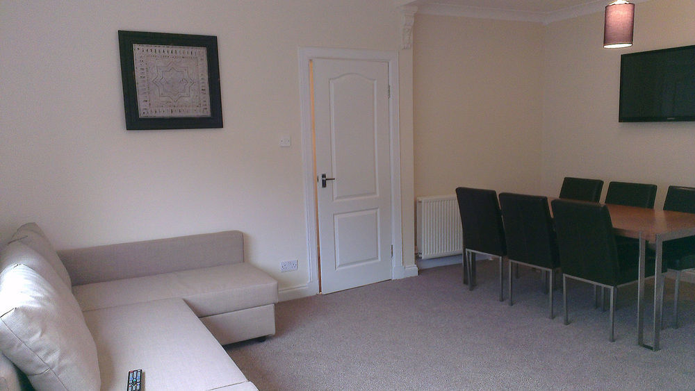 The Redhurst Hotel Glasgow Giffnock Eksteriør billede